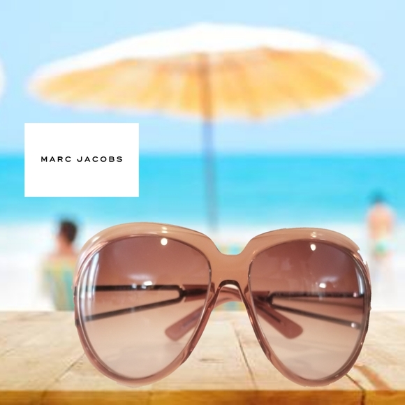 Marc Jacobs Accessories - Marc Jacobs Sunglasses
